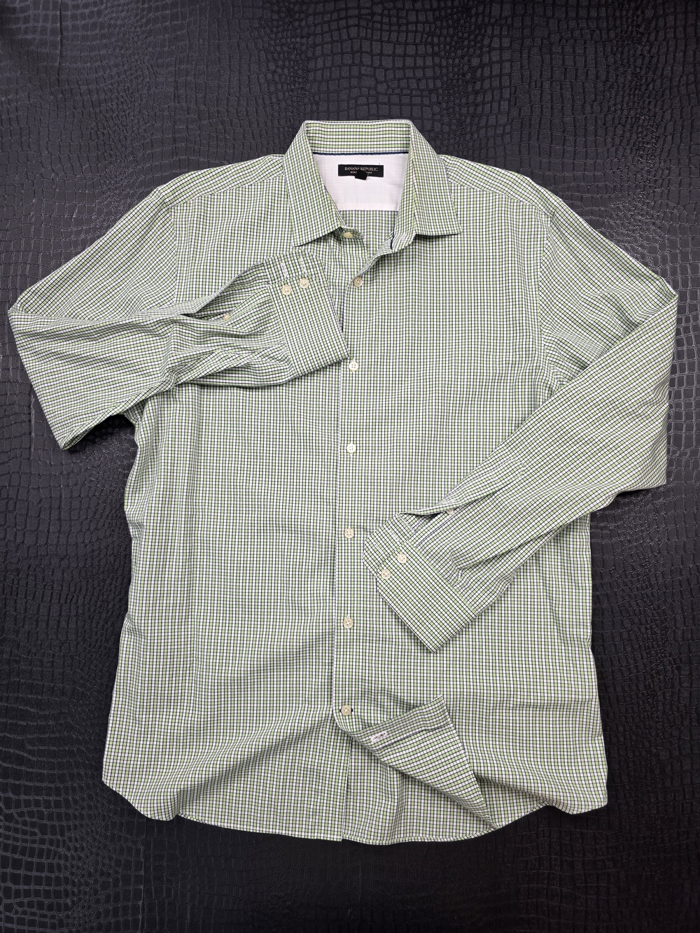 Banana Republic Slim Fit Non-Iron 2 Button Cuff Dress Shirt Size XL Green White